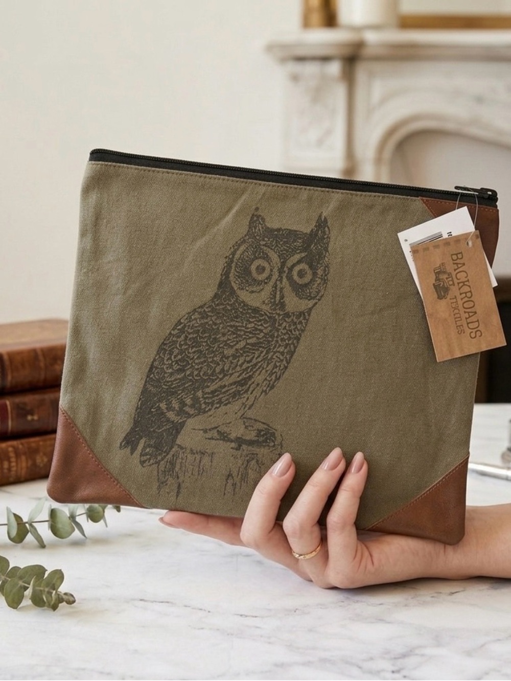 Backroad Textiles Barn Owl Makeup Zipper Travel Pouch